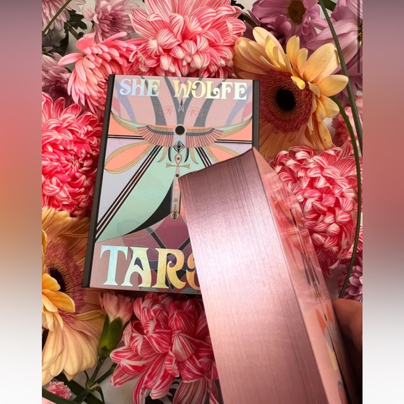 SHE WOLFE TAROT (MINT CONDITION) - Picture 8 of 12